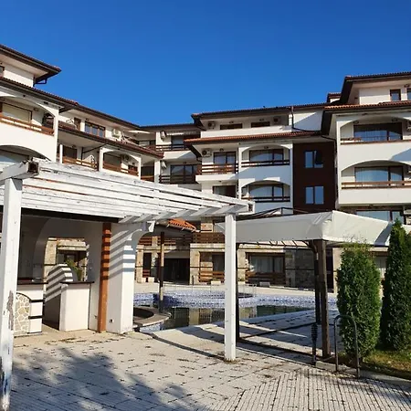 Rodinny Apartman Robinson Beach * النايت