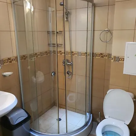 شقة Rodinny Apartman Robinson Beach *