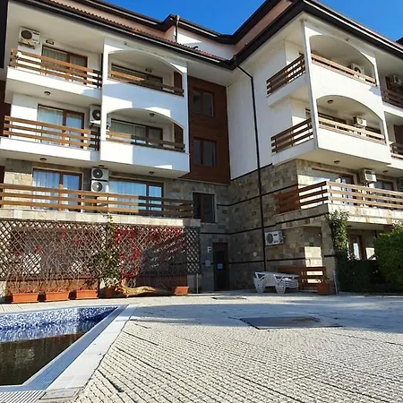 شقة Rodinny Apartman Robinson Beach النايت